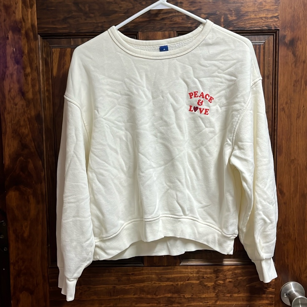 Old Navy Peace & Love crewneck sweatshirt